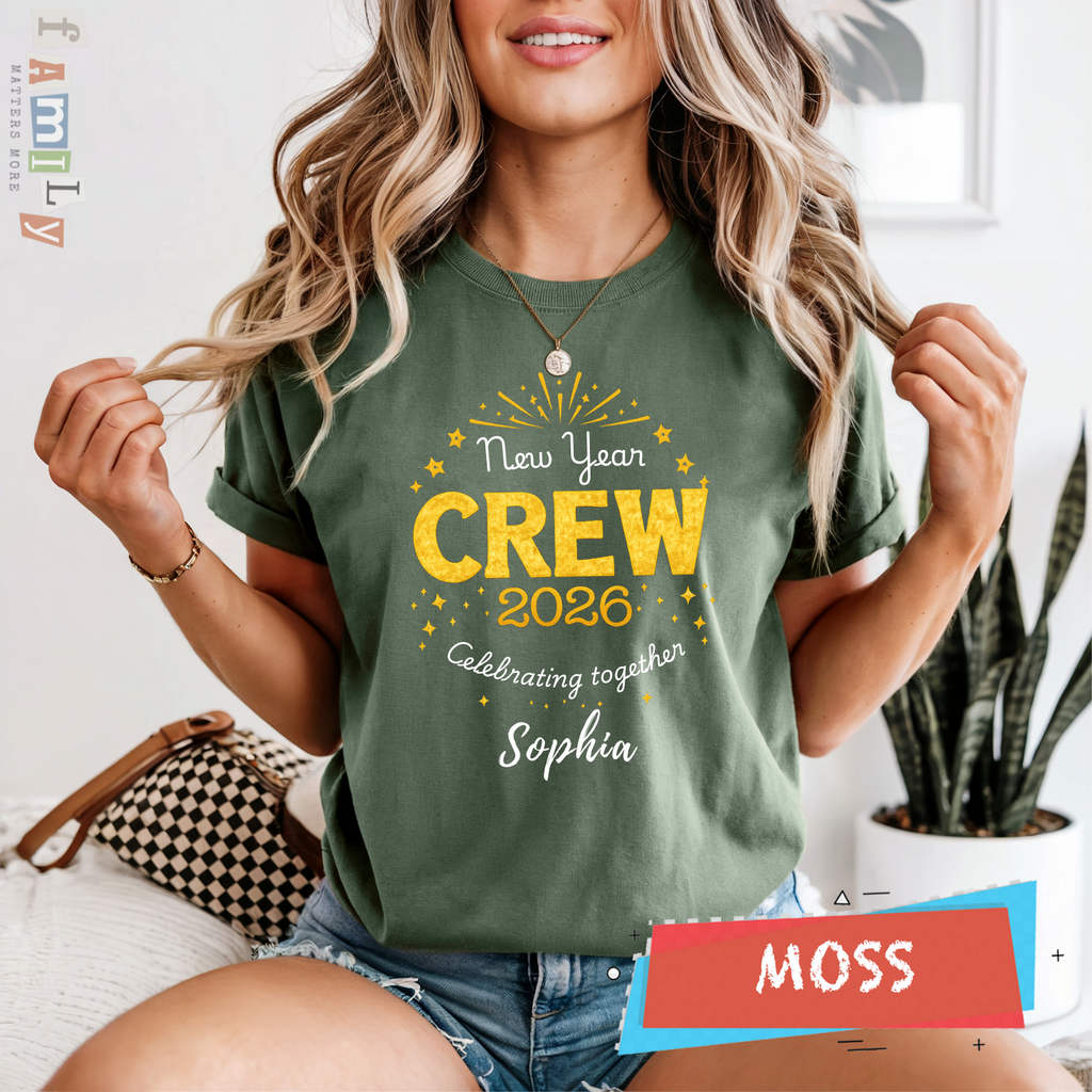 Custom 2026 New Year Family Crew Shirts, Personalized Names, Matching Holiday Tee for Christmas & New Year’s Eve